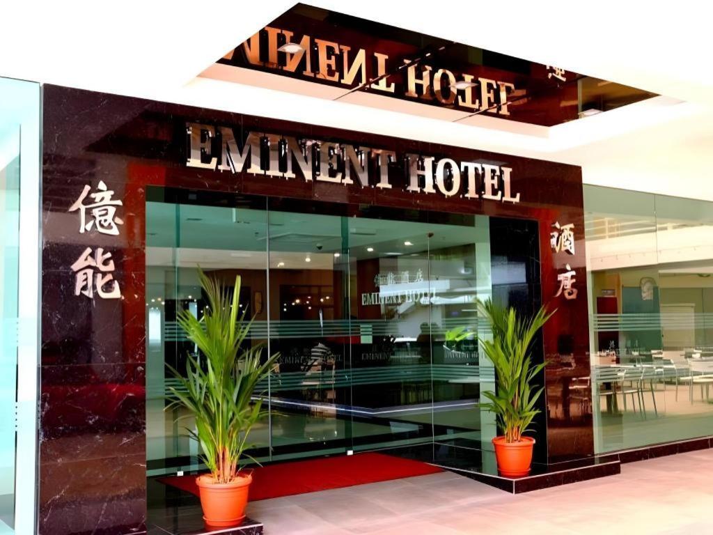קוטה קינבלו Eminent Hotel מראה חיצוני תמונה