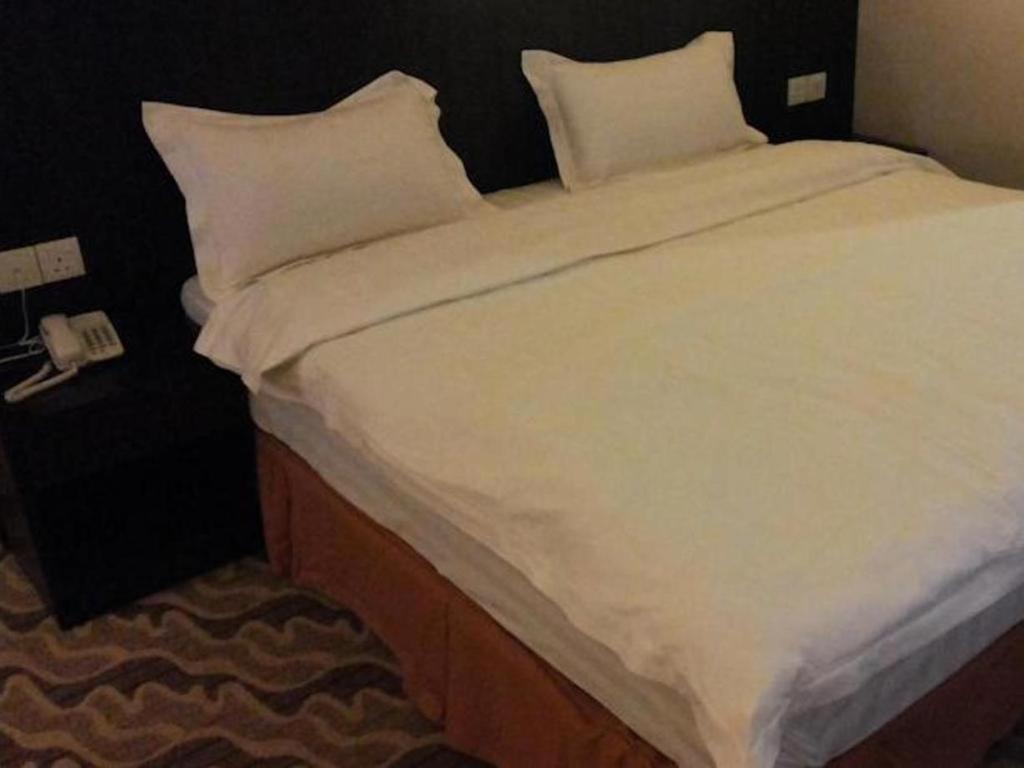קוטה קינבלו Eminent Hotel מראה חיצוני תמונה