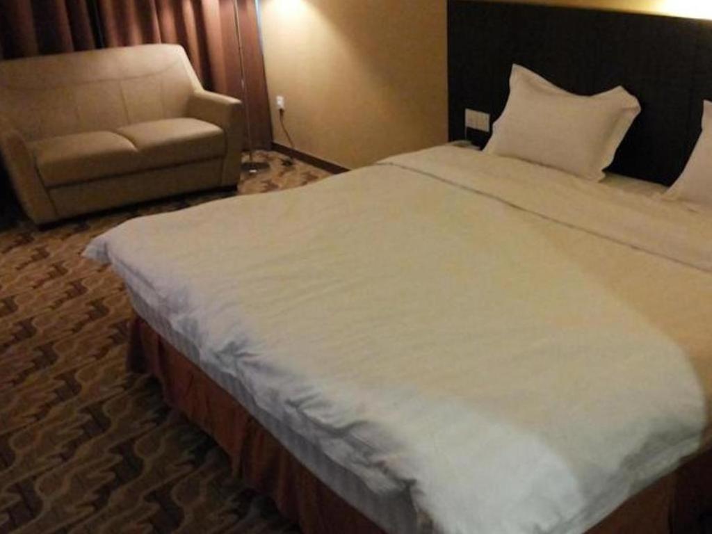 קוטה קינבלו Eminent Hotel מראה חיצוני תמונה