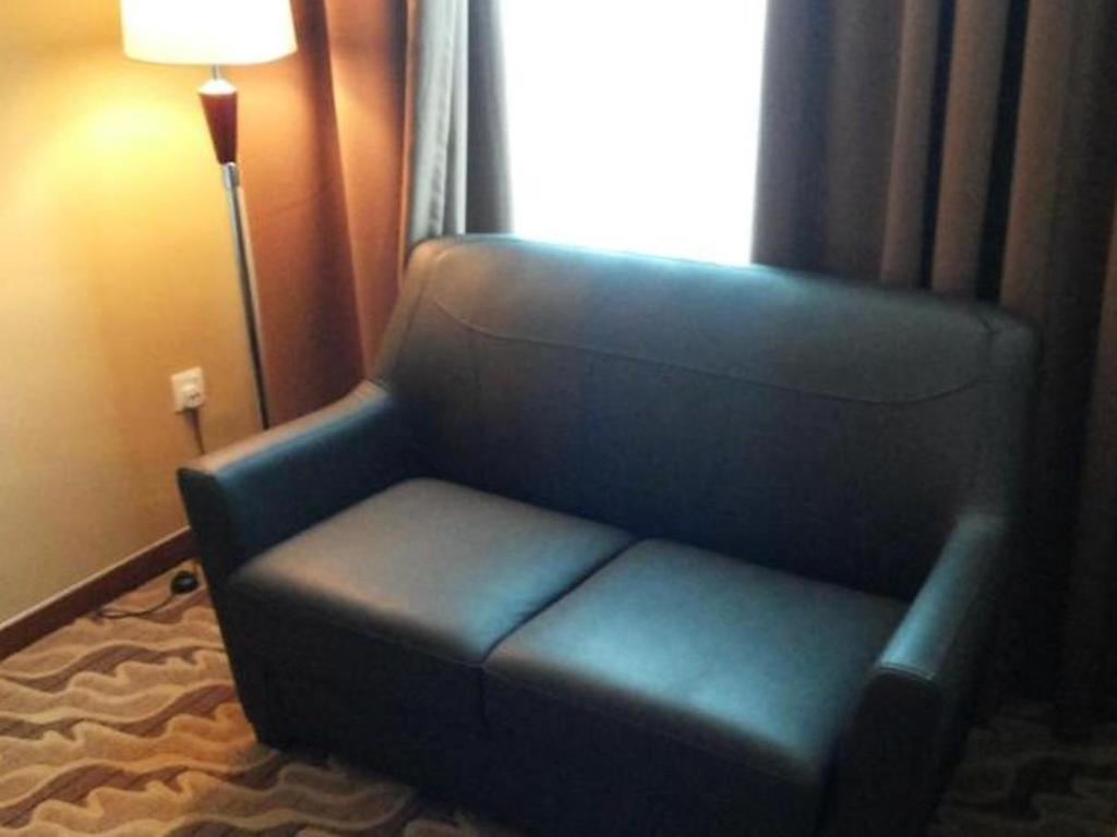 קוטה קינבלו Eminent Hotel מראה חיצוני תמונה