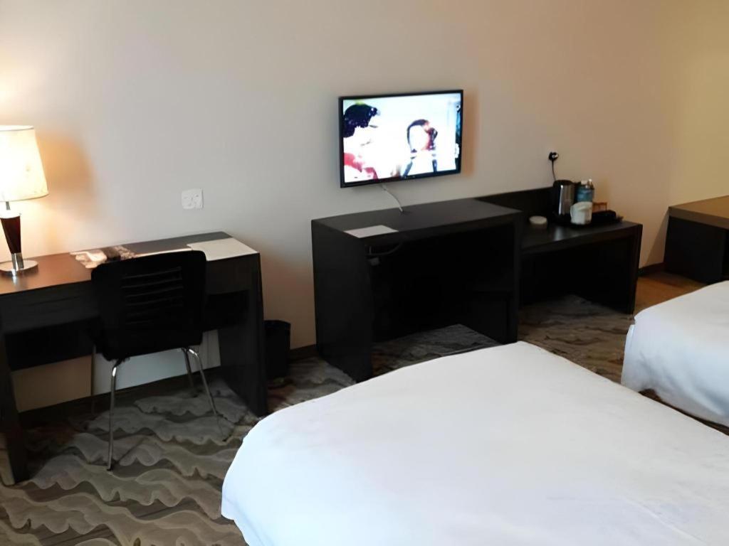 קוטה קינבלו Eminent Hotel מראה חיצוני תמונה
